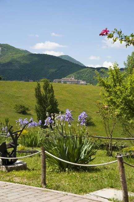 Agriturismo Valle Tezze Cascia Extérieur photo