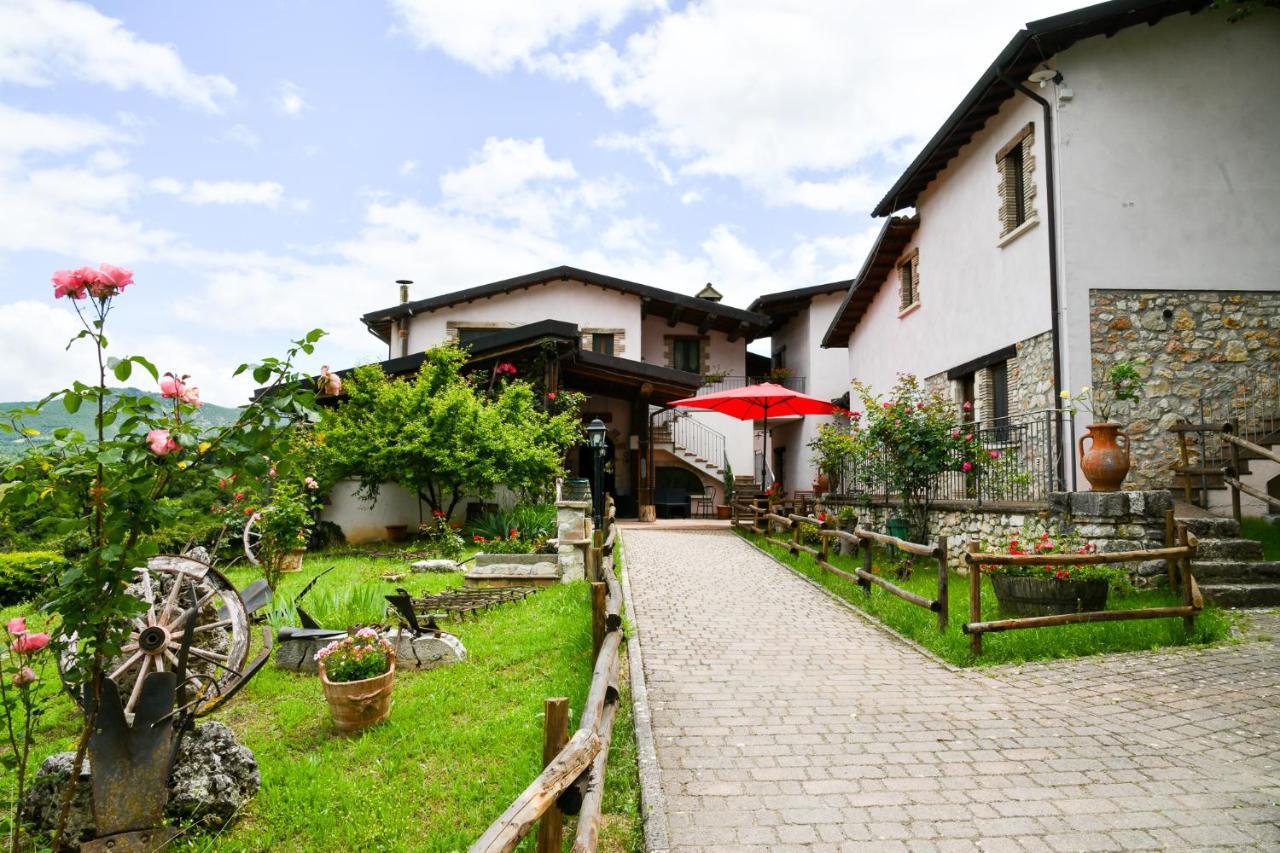 Agriturismo Valle Tezze Cascia Extérieur photo